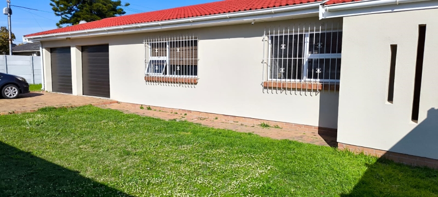 3 Bedroom Property for Sale in Churchill Estate Western Cape